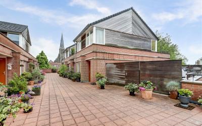 Clarissenpl. 16