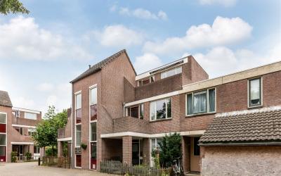 Kloet 54