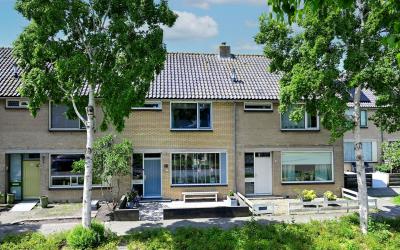 Meeuwenlaan 25