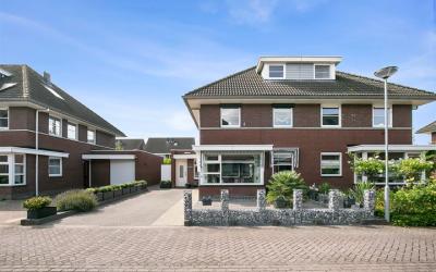De Ooijevaar 8