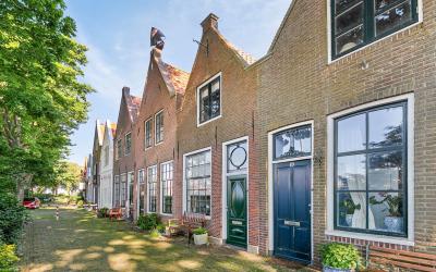 Achter op '. 18