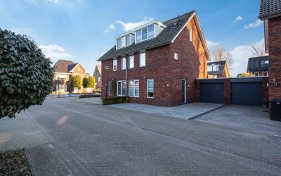 Zevenster 8