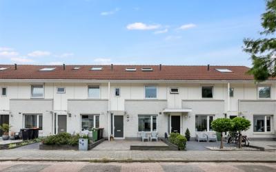 Renoirhof 28