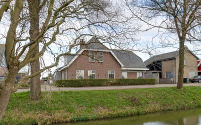 Grosthuizen 17