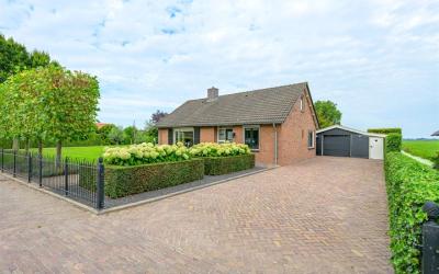 Oosterstraat 75
