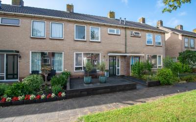Lijsterbesl. 22