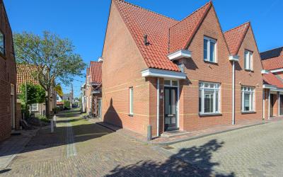 Wijdesteeg 15