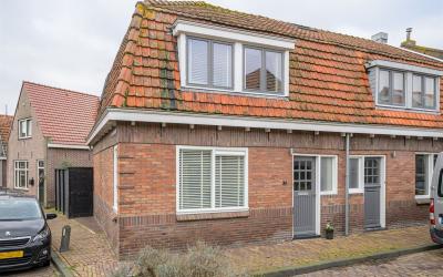 Wijdesteeg 7