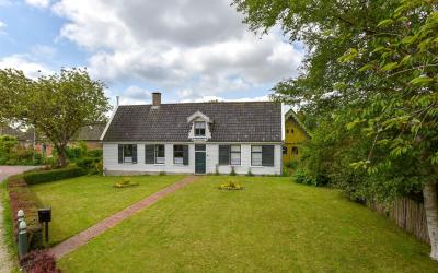 Dorpsweg 106