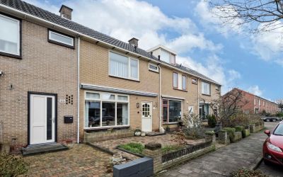 van Schagen. 27