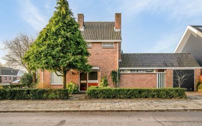 van Eedenst. 1-A