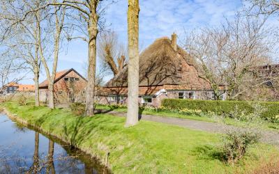 Middenweg 411