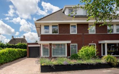 Witte Klave. 57