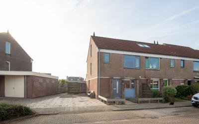 Koekoeksblo. 48
