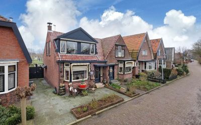 Dijk 44