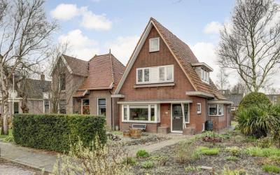 Dorpsstraat 53