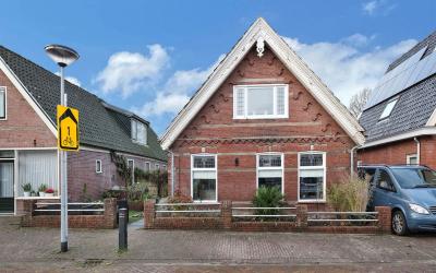 Dorpsstraat 671