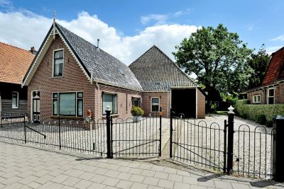 Dorpsstraat 64