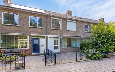 Parallelweg 14