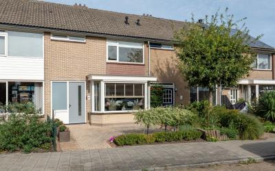 Nicolaas Maesstraat 25