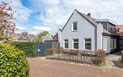 Dorpsstraat 1