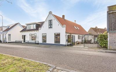 De Akker 2