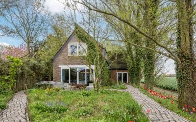 Middenweg 20
