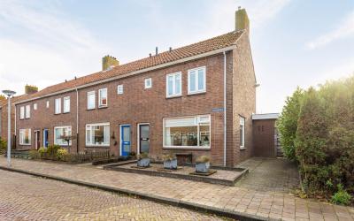 Kerkstraat 28