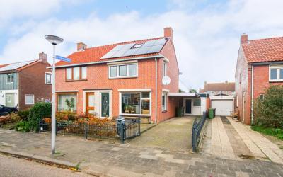 IJsselmeers. 12