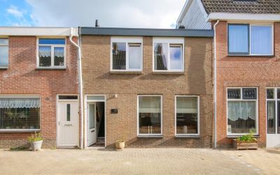 Oranjestraat 49