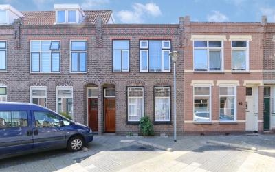 Van Hogendorpstraat 48