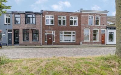 Kerkgracht 12