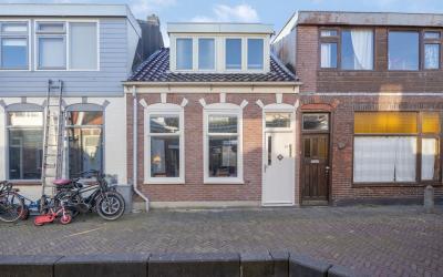Piet Heinst. 60