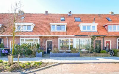 Jacob van H. 80
