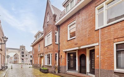 Sint Annast. 54