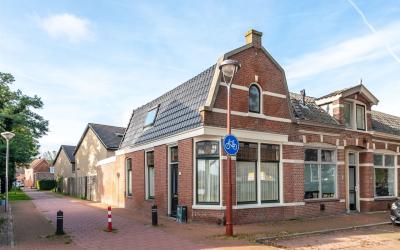 1e Kanaalst. 2