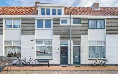 De Ruijters. 10