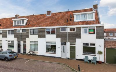 De Ruijters. 12