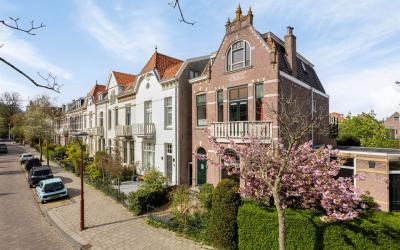 Emmastraat 25