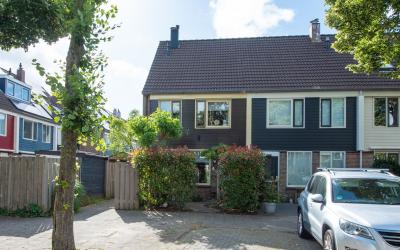 Van Kinscho. 1