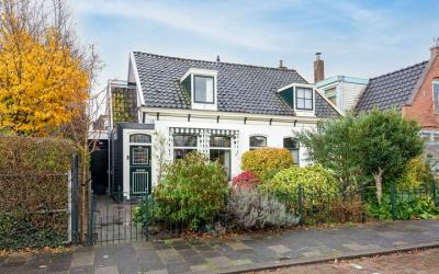 Nieuwpoorts. 33