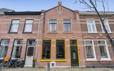 Stationstra. 23
