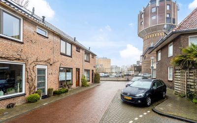 Van der Kaa. 4