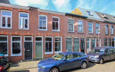 Van der Wou. 59