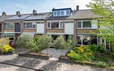 Willem Bart. 9