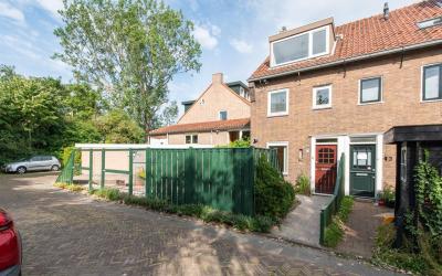 Leeuwenbeks. 14