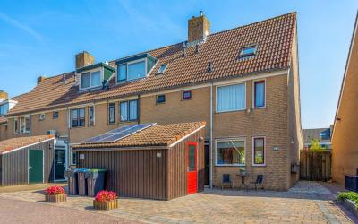 Kooikerstra. 27