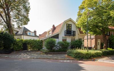 Van der Vel. 2