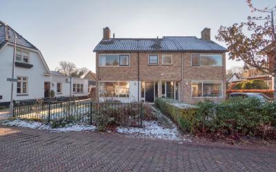 Dorpsstraat 98