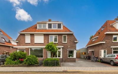 Torenstraat 9